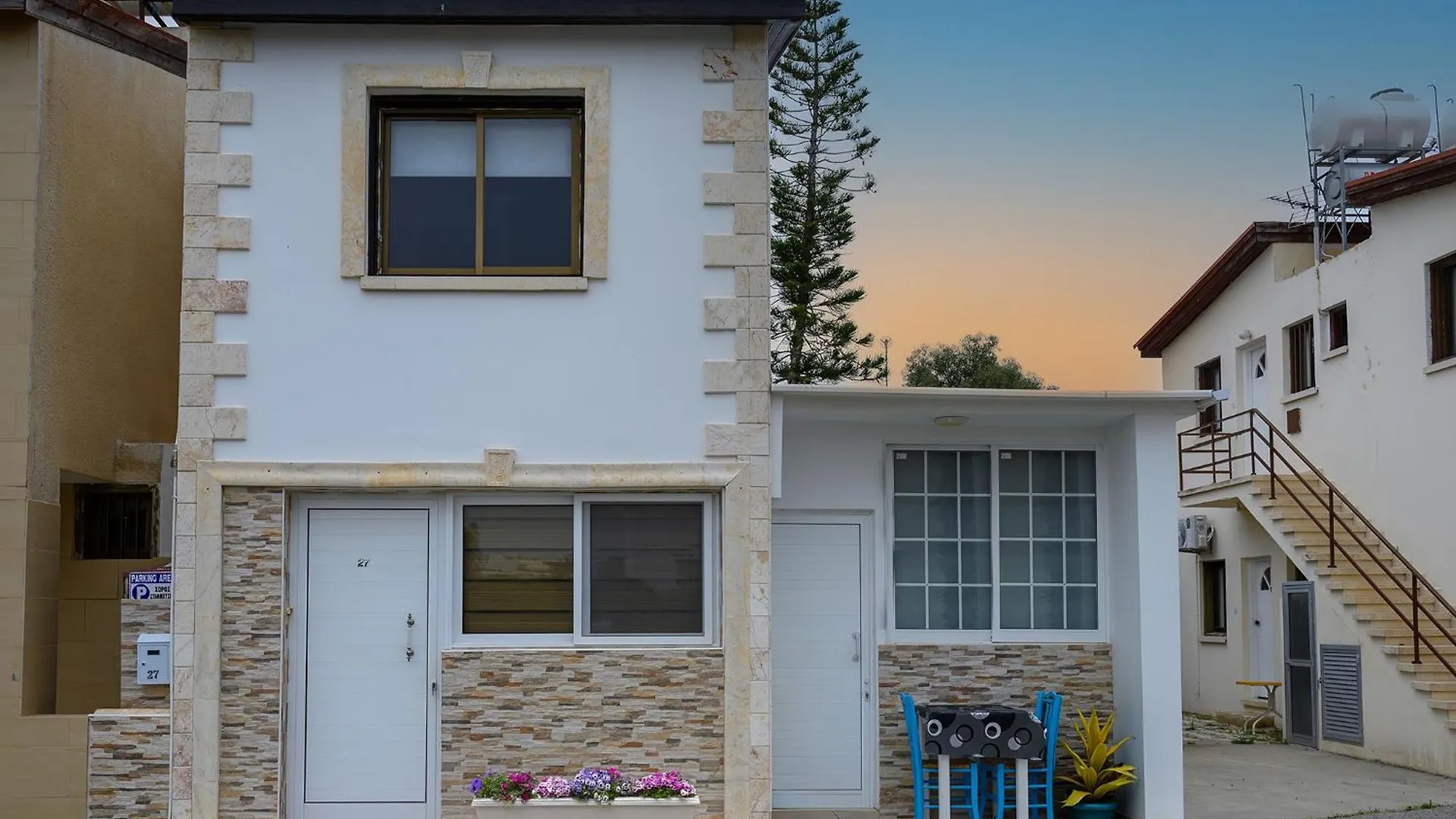 Meneou Demetris Apartment קפריסין