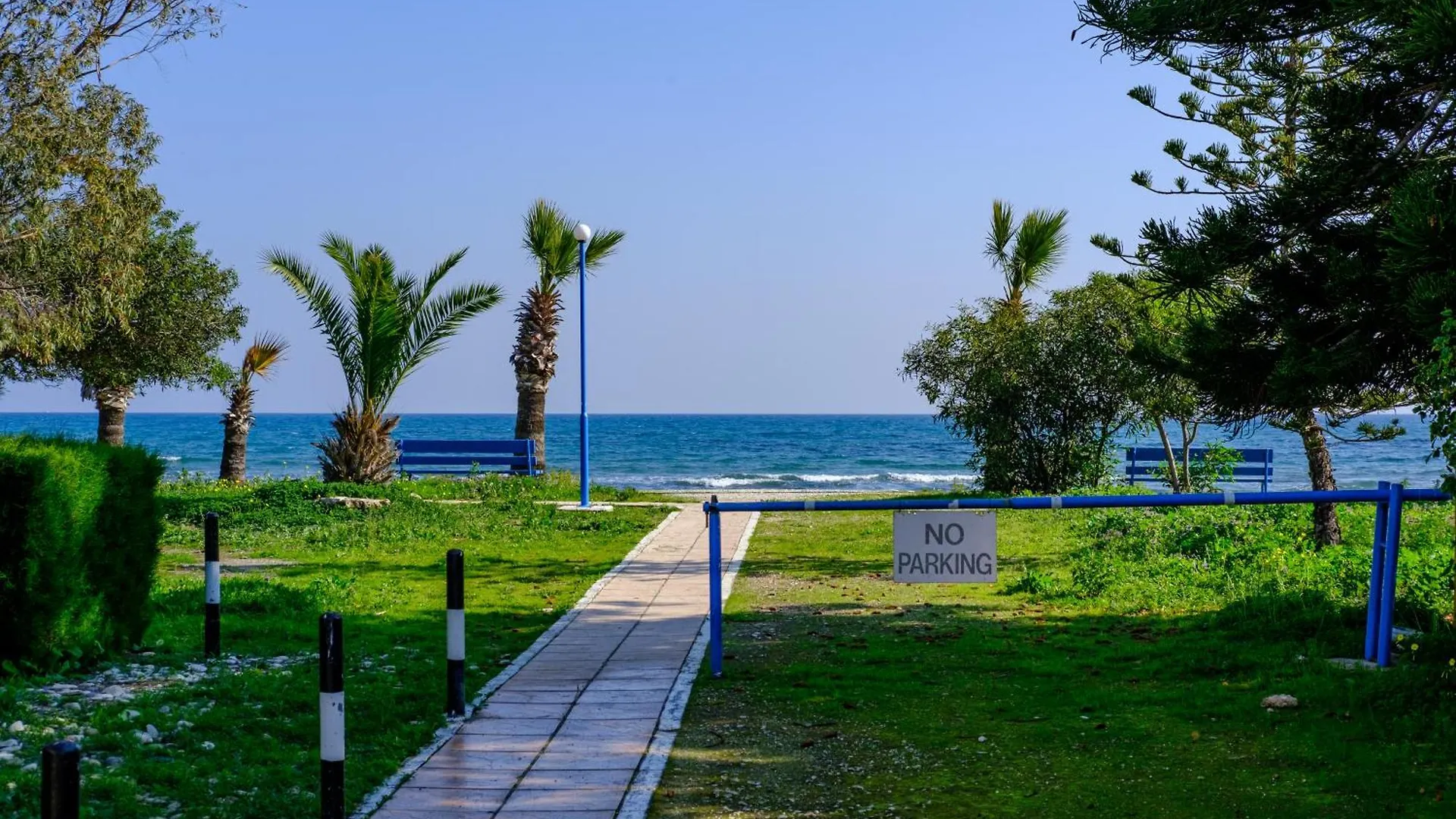 Meneou Demetris Apartment
